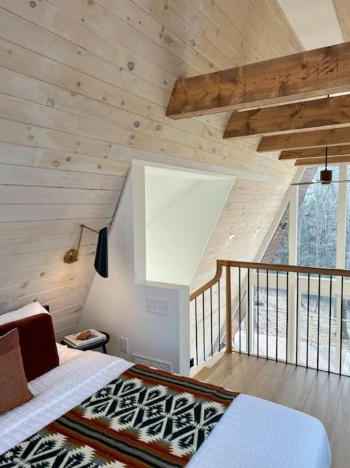 Fox Ridge-Black Alder Lodging Logan Exterior photo